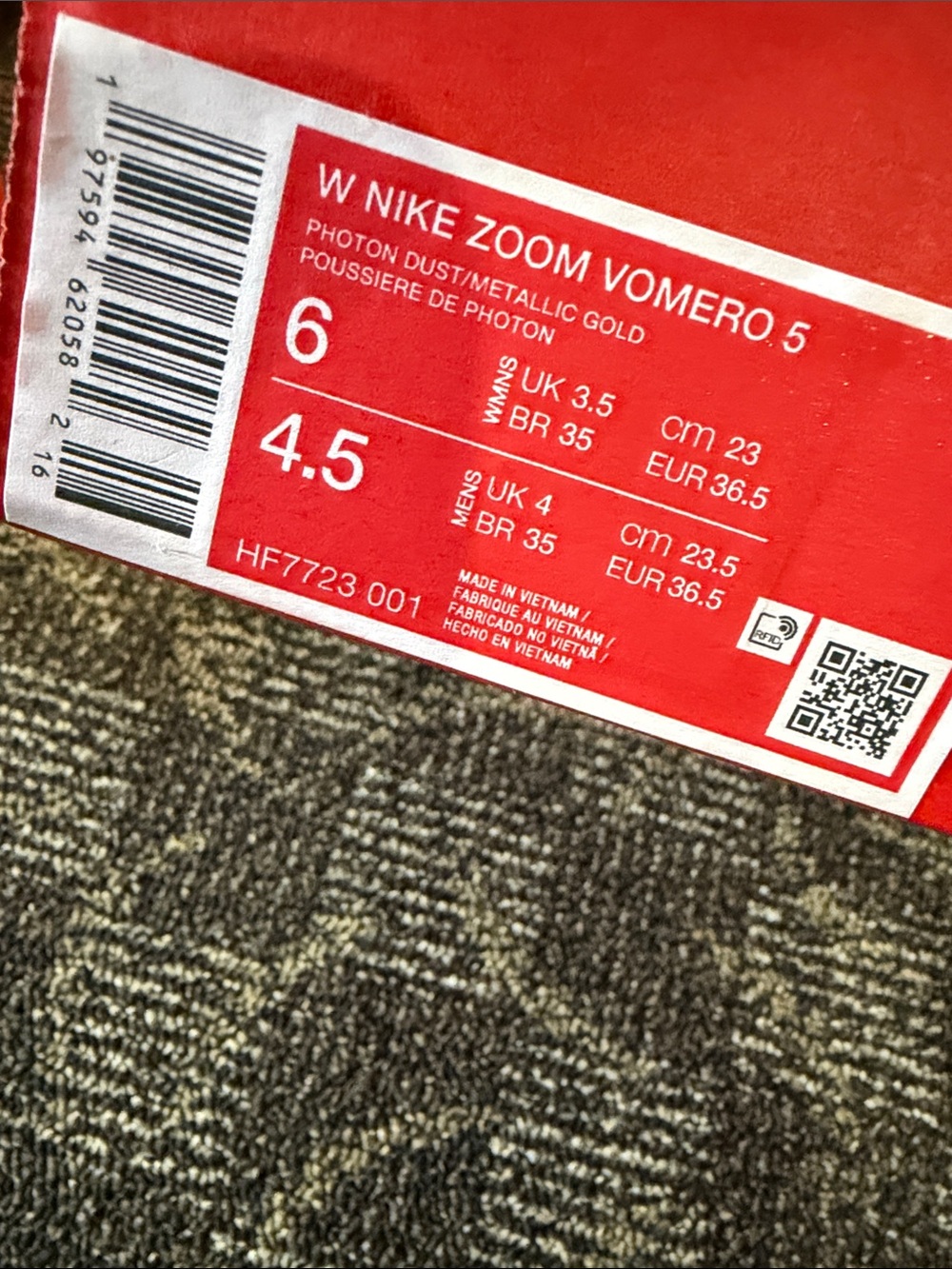 Nike Zoom Vomero 5 - Picture 8 of 8